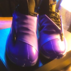 Purple jump man hustles